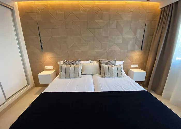 Atico De Lujo Izaro Ii Totalmente Nuevo Πλάγια Μπλάνκα