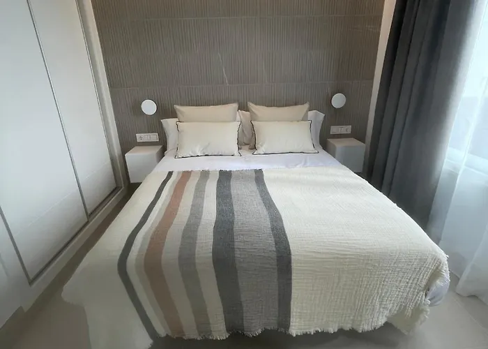 Atico De Lujo Izaro Ii Totalmente Nuevo Apartmán